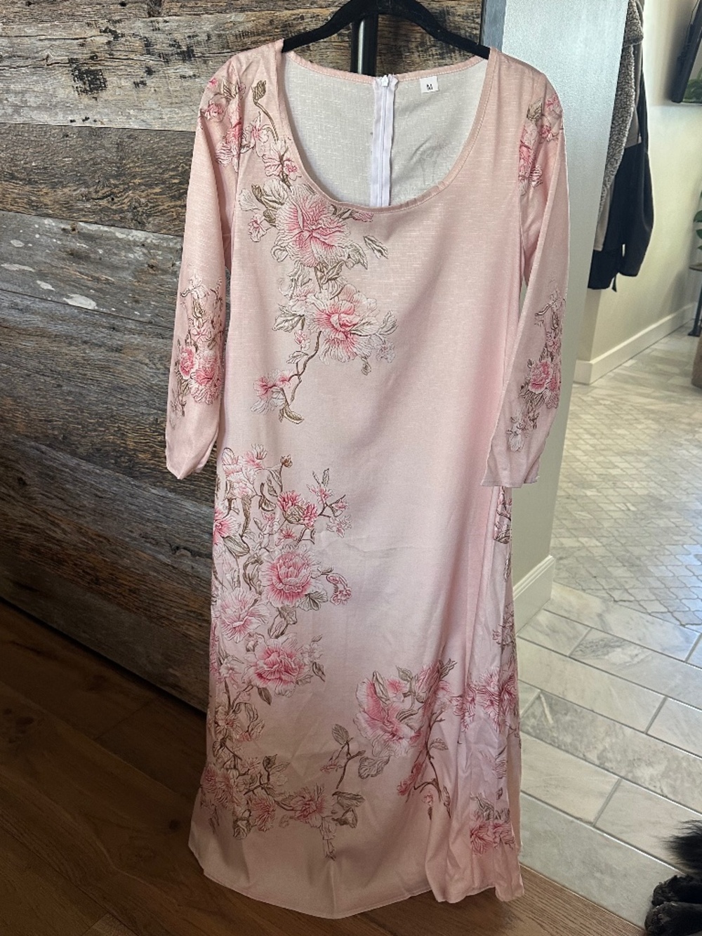 Wrenoin Pink Floral Midi Dress Sz M NWT Scoop Neck Floral Dress - Picture 2 of 16